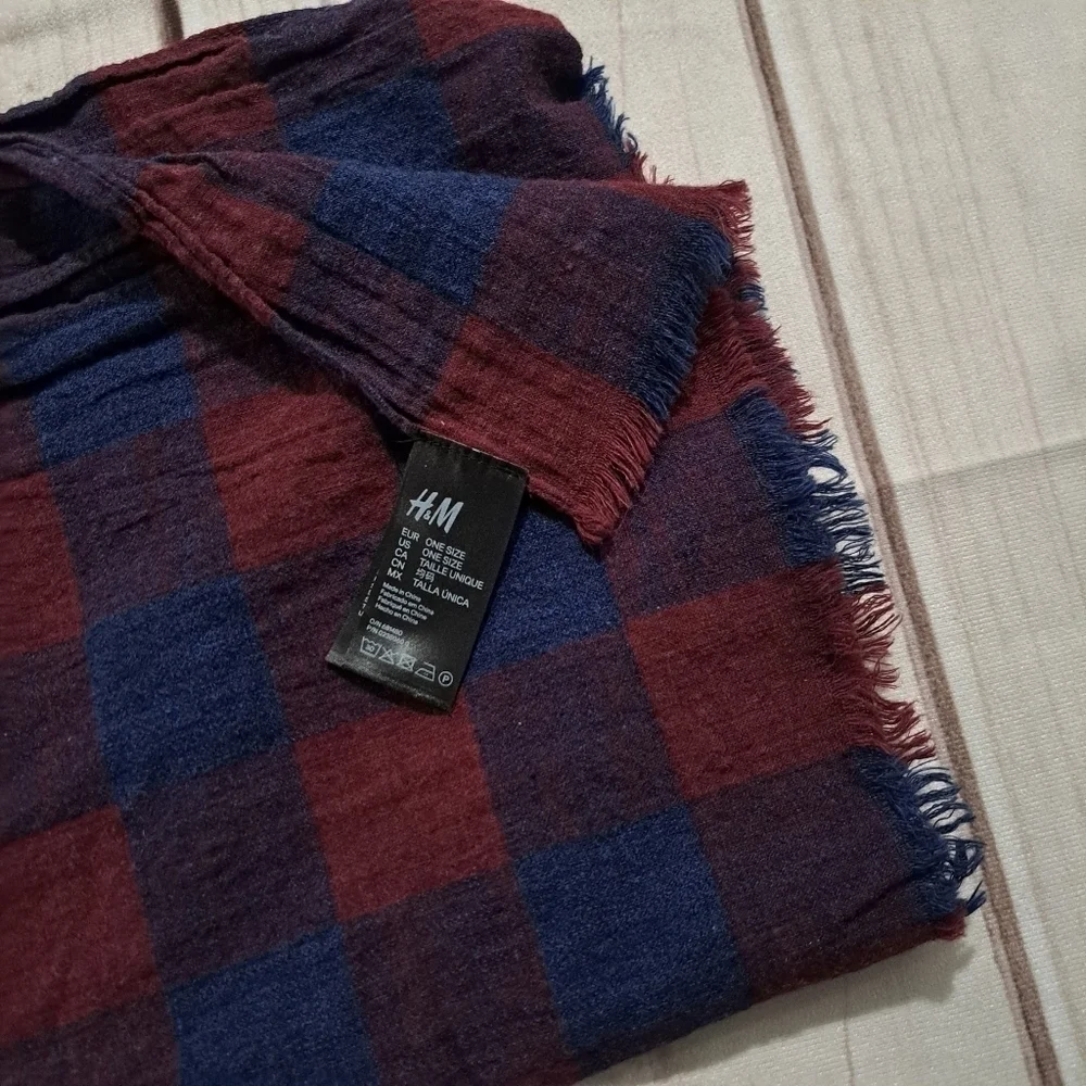 H&M Faded Look Plaid Scarf